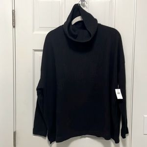 NWT Old Navy Black Waffle Knit Long Sleeve Turtleneck Sweater - Size L